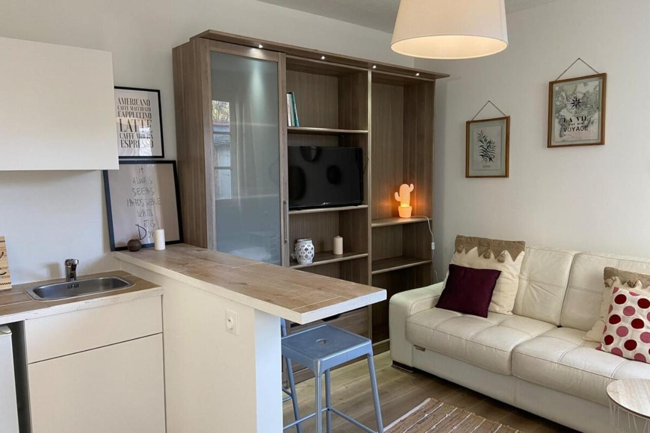 Agreable Appart'Hotel Smart Cosy Proche Commerces Fontainebleau Exterior photo